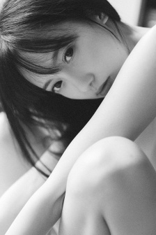 乌克兰大但人文艺术摄影师是谁